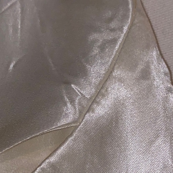 Vintage Off White Satin Blazer - Picture 4 of 17